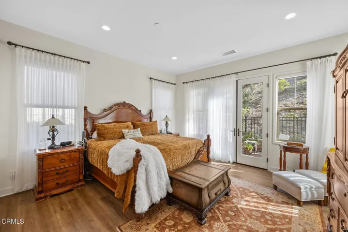 2188 Jovana Ct Camarillo CA-large-020-03