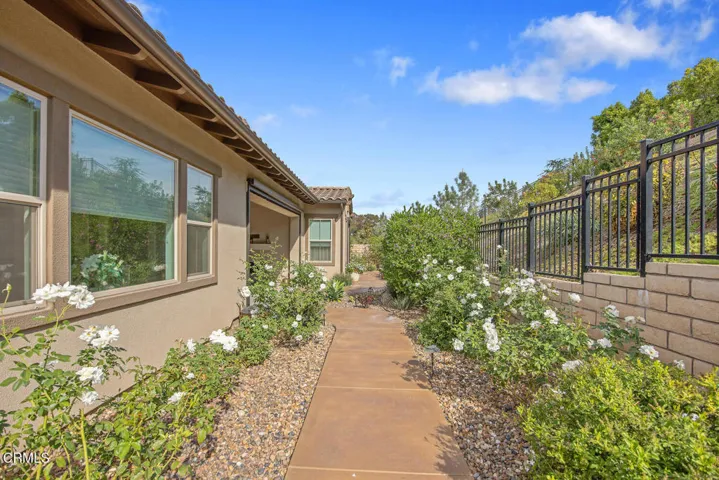 2188 Jovana Ct Camarillo CA-large-042-02
