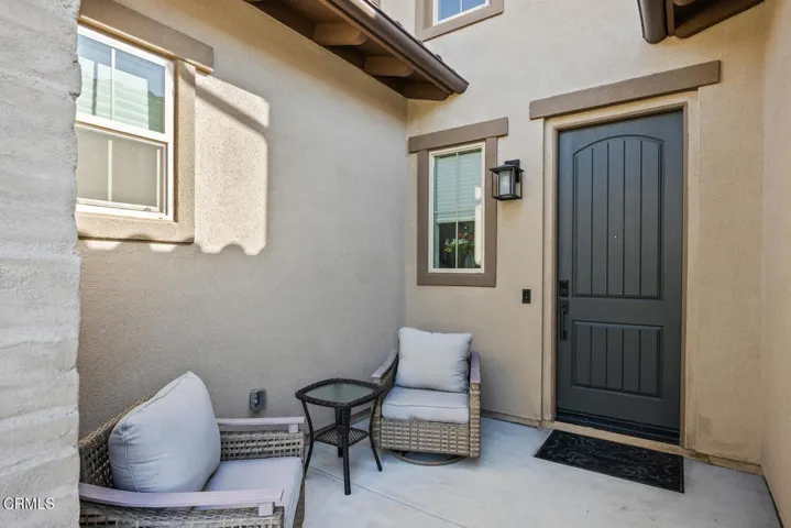 2188 Jovana Ct Camarillo CA-large-003-00