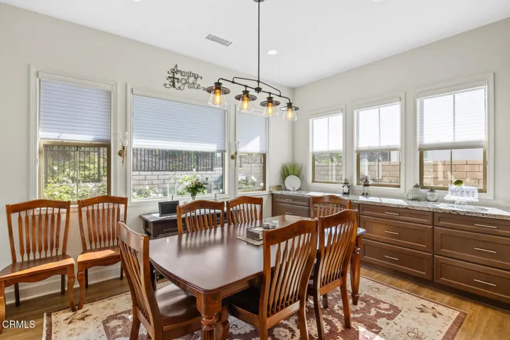 2188 Jovana Ct Camarillo CA-large-014-02