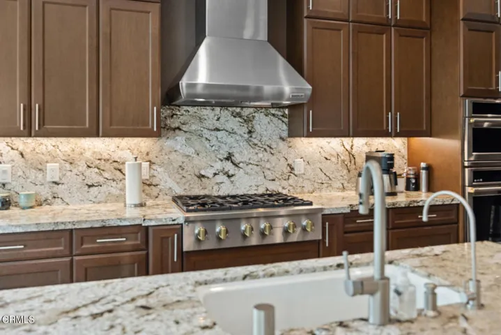 2188 Jovana Ct Camarillo CA-large-013-01
