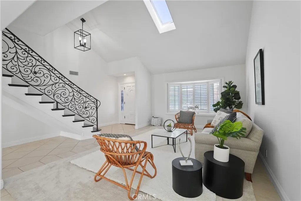 24952 Hendon, Laguna Hills, California 92653 home-pic-14