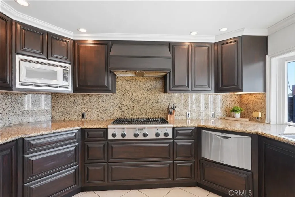 24952 Hendon, Laguna Hills, California 92653 home-pic-30