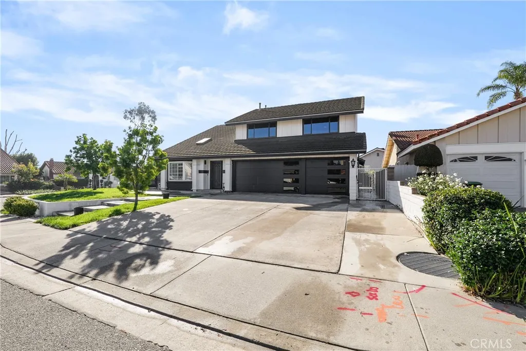 24952 Hendon, Laguna Hills, California 92653 home-pic-2