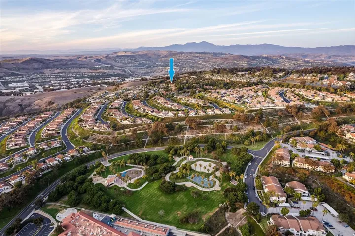 Rancho San Clemente Park and Clarence Lobo Elementary school are nearby