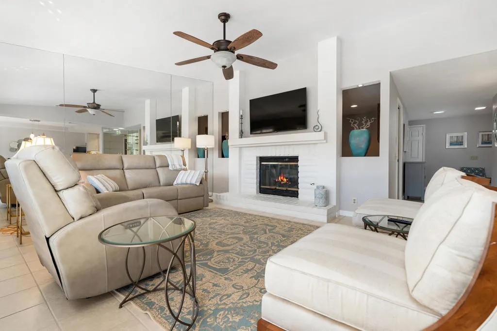 83 Conejo Circle, Palm Desert, California 92260 home-pic-7