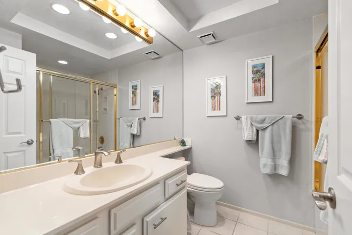 Guest bathroom off of bedroom.