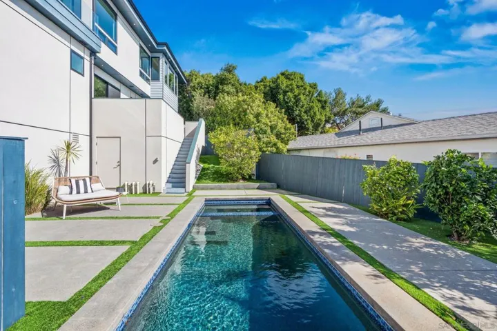 1505 Loring St, San Diego, California 92109