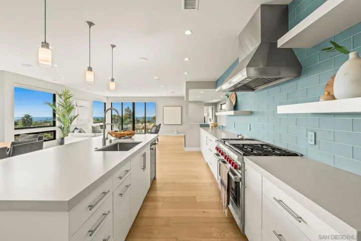 1505 Loring St, San Diego, California 92109