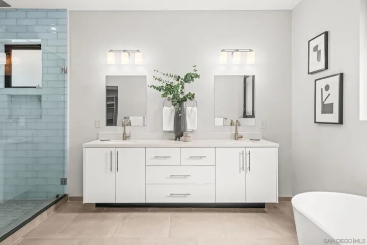 1505 Loring St, San Diego, California 92109