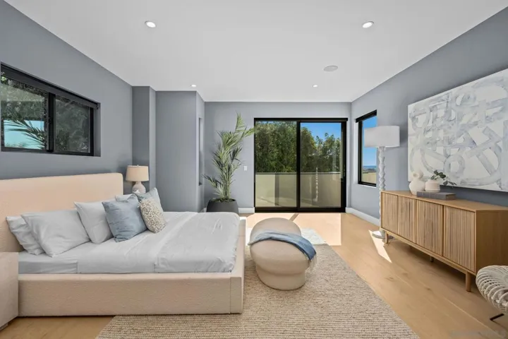 1505 Loring St, San Diego, California 92109