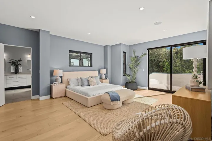1505 Loring St, San Diego, California 92109