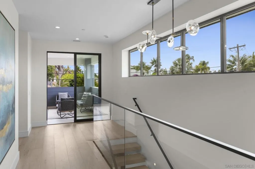541 Gravilla St, La Jolla, California 92037 home-pic-20