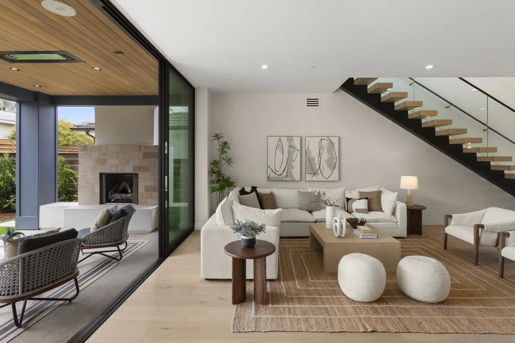 541 Gravilla St, La Jolla, California 92037 home-pic-16