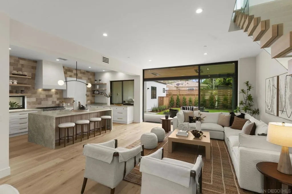 541 Gravilla St, La Jolla, California 92037 home-pic-6