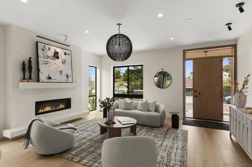 541 Gravilla St, La Jolla, California 92037 home-pic-10