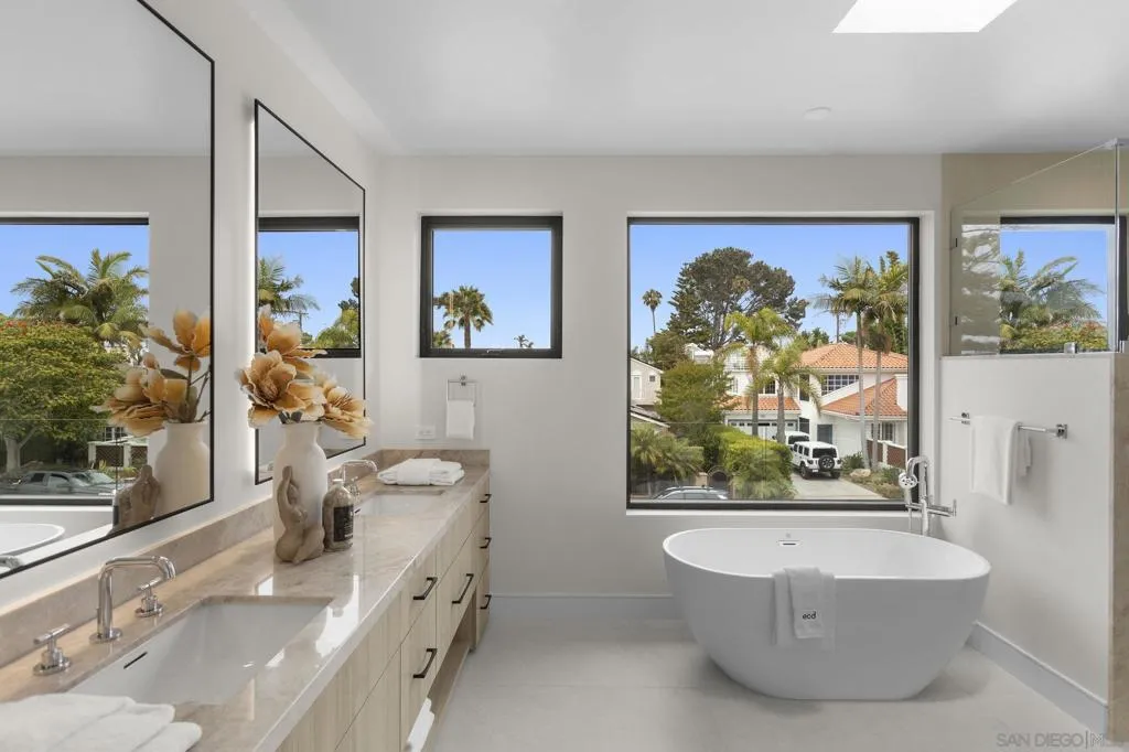 541 Gravilla St, La Jolla, California 92037 home-pic-23