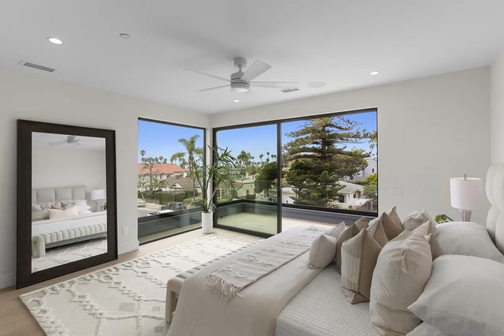 541 Gravilla St, La Jolla, California 92037 home-pic-22