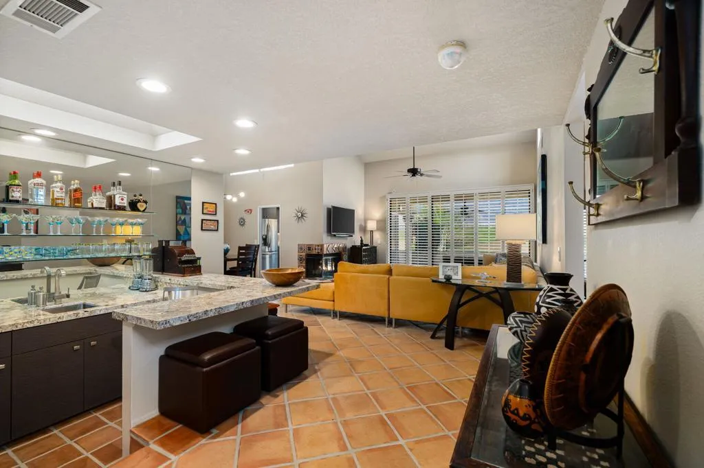 67985 Seven Oaks Drive, Cathedral City, California 92234 home-pic-1