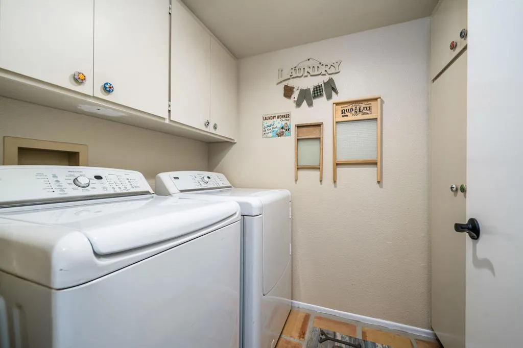 67985 Seven Oaks Drive, Cathedral City, California 92234 home-pic-24