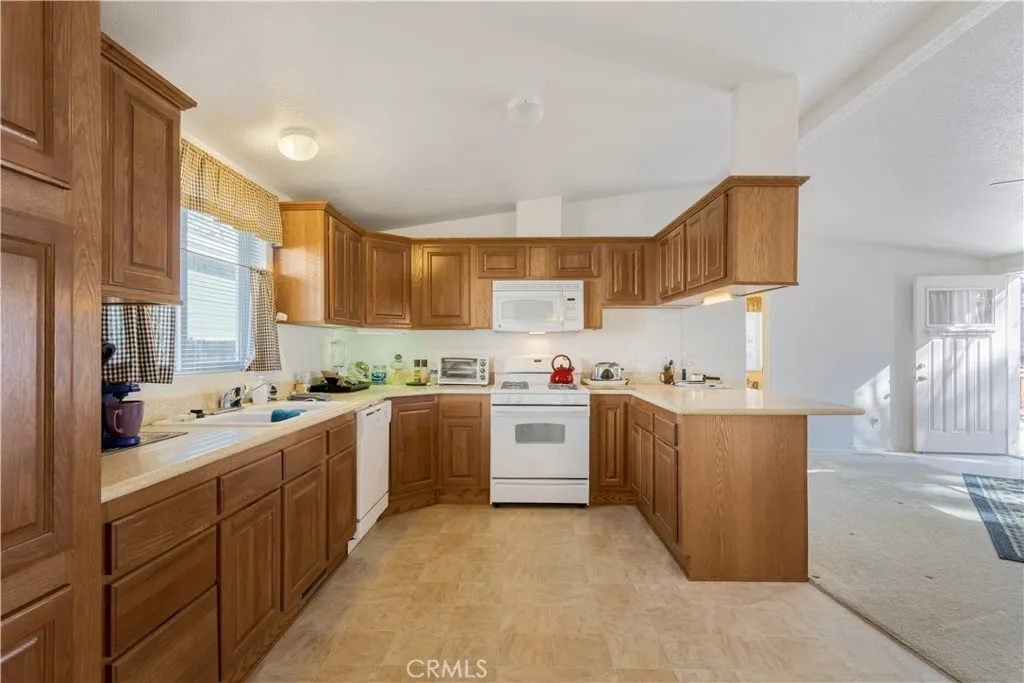 23700 Clement Way, Idyllwild, California 92549 home-pic-9