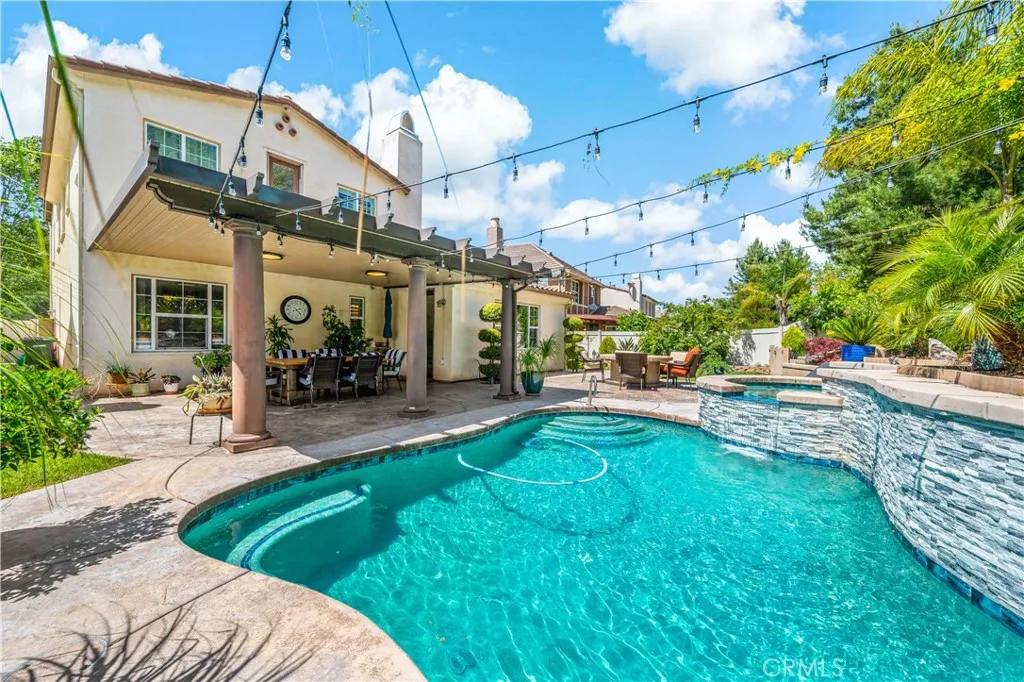 46382 Lone Pine Drive, Temecula, California 92592 home-pic-10