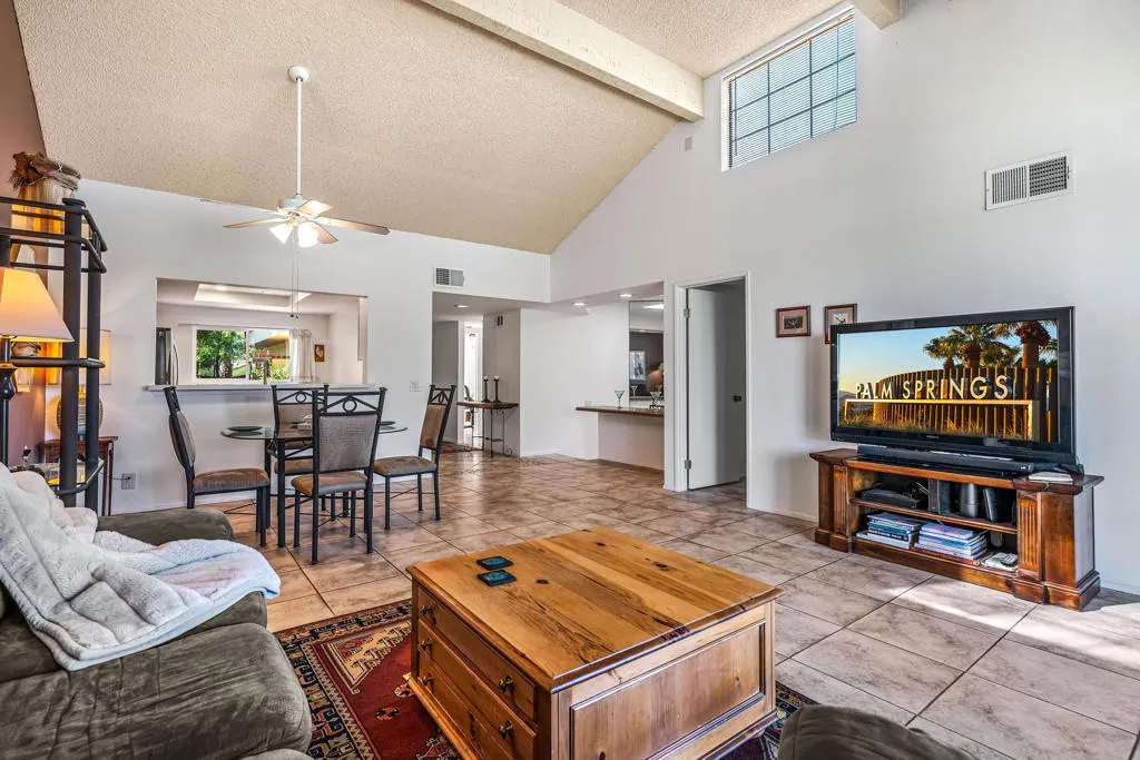 6724 Greenwood Circle, Palm Springs, California 92264 home-pic-8