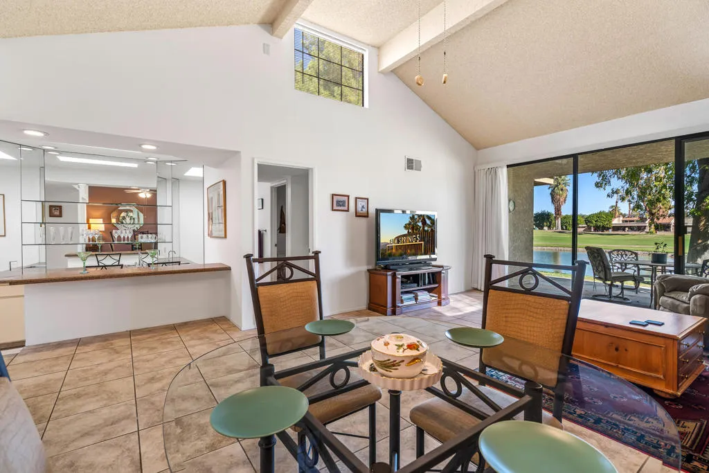 6724 Greenwood Circle, Palm Springs, California 92264 home-pic-9
