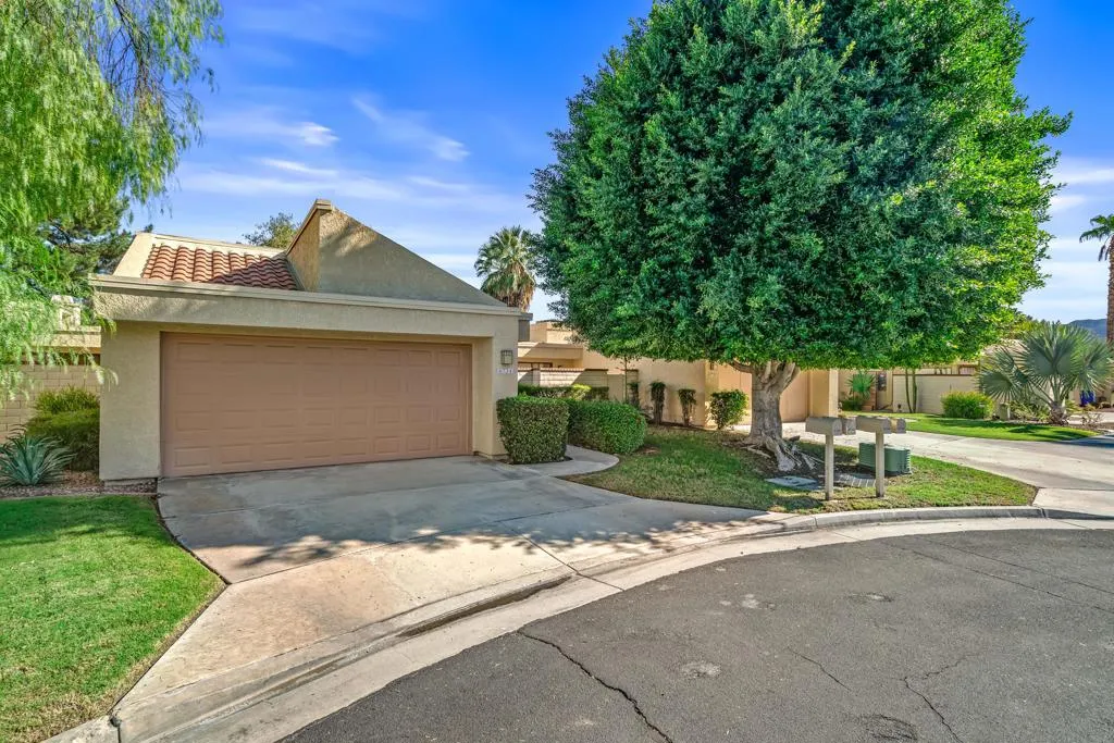6724 Greenwood Circle, Palm Springs, California 92264 home-pic-2