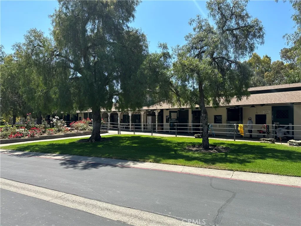 2290 Via Puerta N A, Laguna Woods, California 92637 home-pic-19