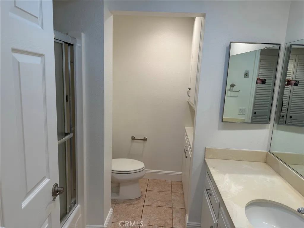 2290 Via Puerta N A, Laguna Woods, California 92637 home-pic-8