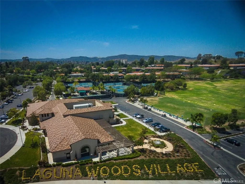 2290 Via Puerta N A, Laguna Woods, California 92637 home-pic-17