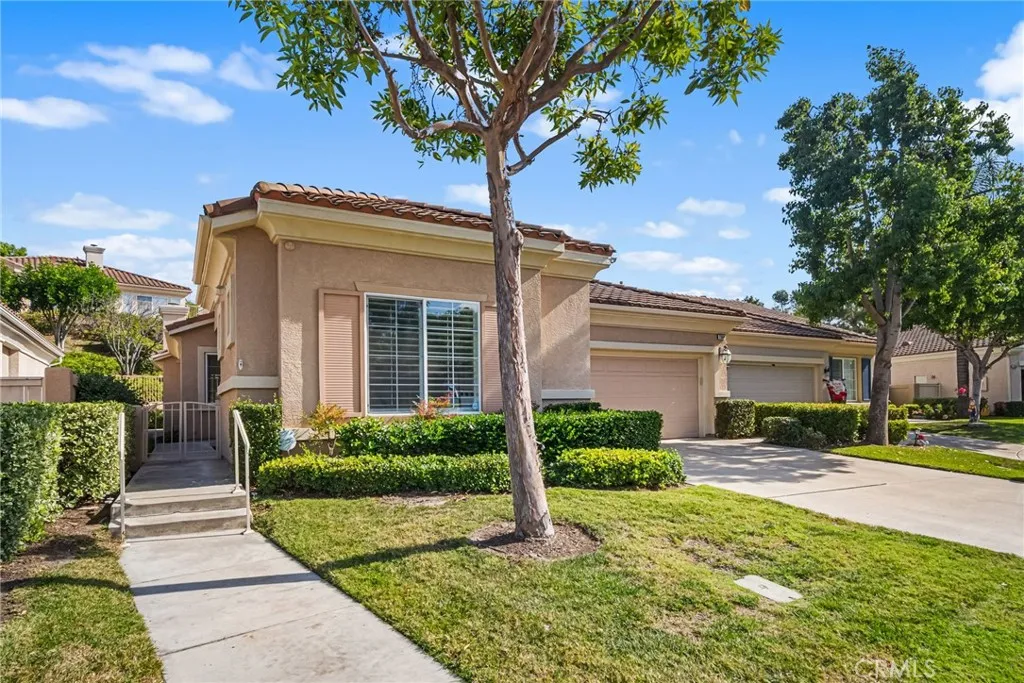 21564 Marana, Mission Viejo, California 92692 home-pic-0