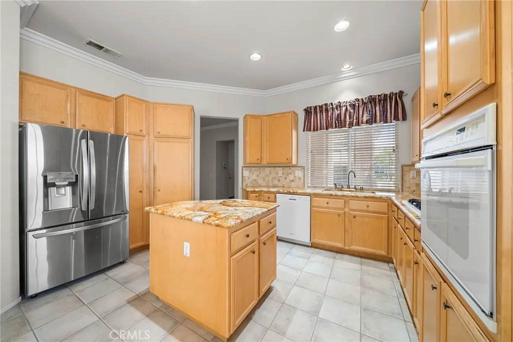 21564 Marana, Mission Viejo, California 92692 home-pic-15