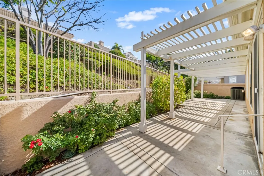 21564 Marana, Mission Viejo, California 92692 home-pic-20