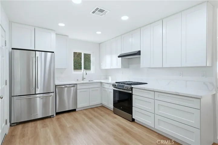 419 E Payson, San Dimas, California 91773