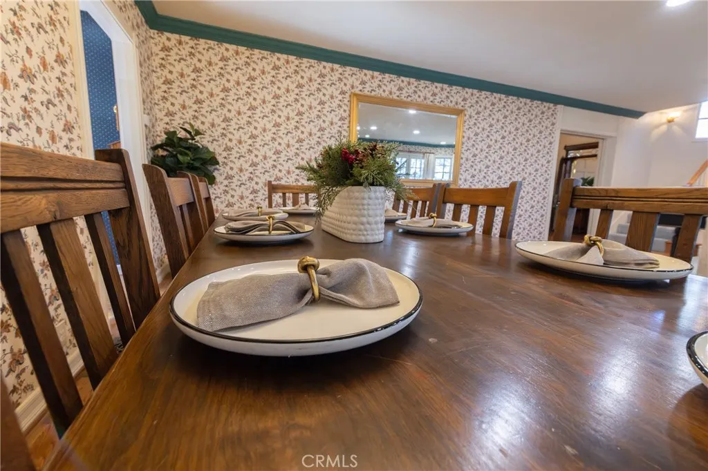 1660 Cascade, Big Bear City, California 92314 home-pic-21