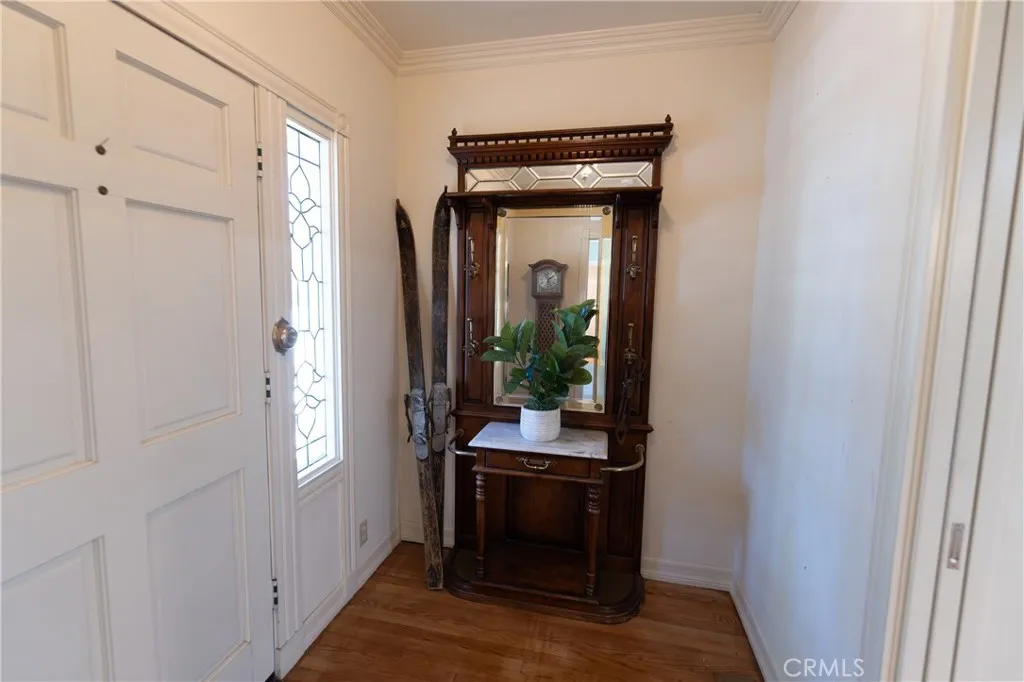 1660 Cascade, Big Bear City, California 92314 home-pic-27