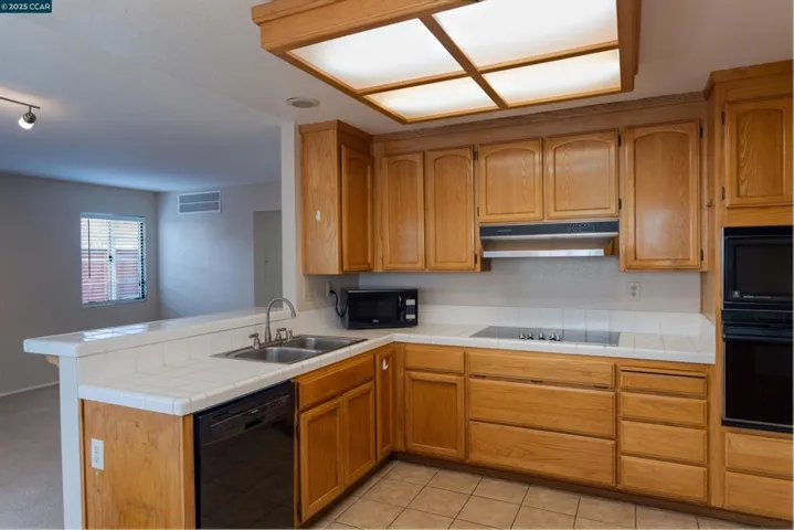 1057 Green Point Ct, Concord, California 94521