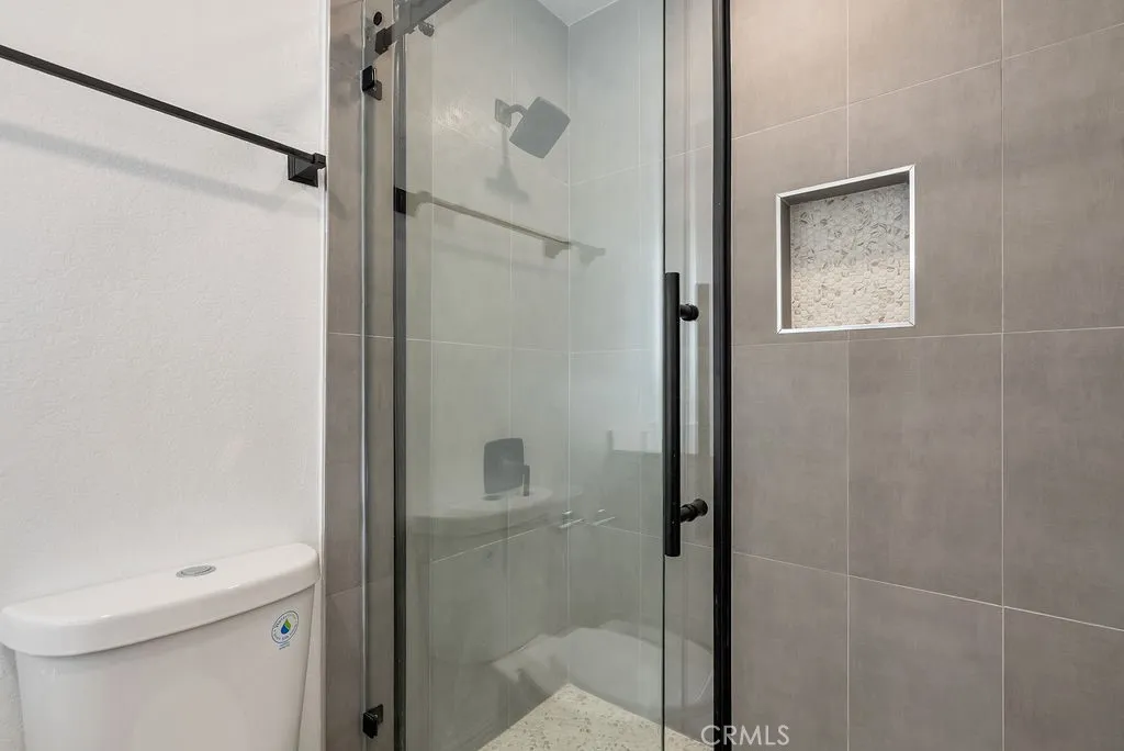 16856 Sierra Vista, Cerritos, California 90703 home-pic-6