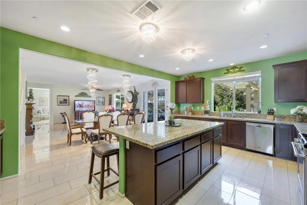 11781 Forsythia, Jurupa Valley, California 91752 home-pic-29