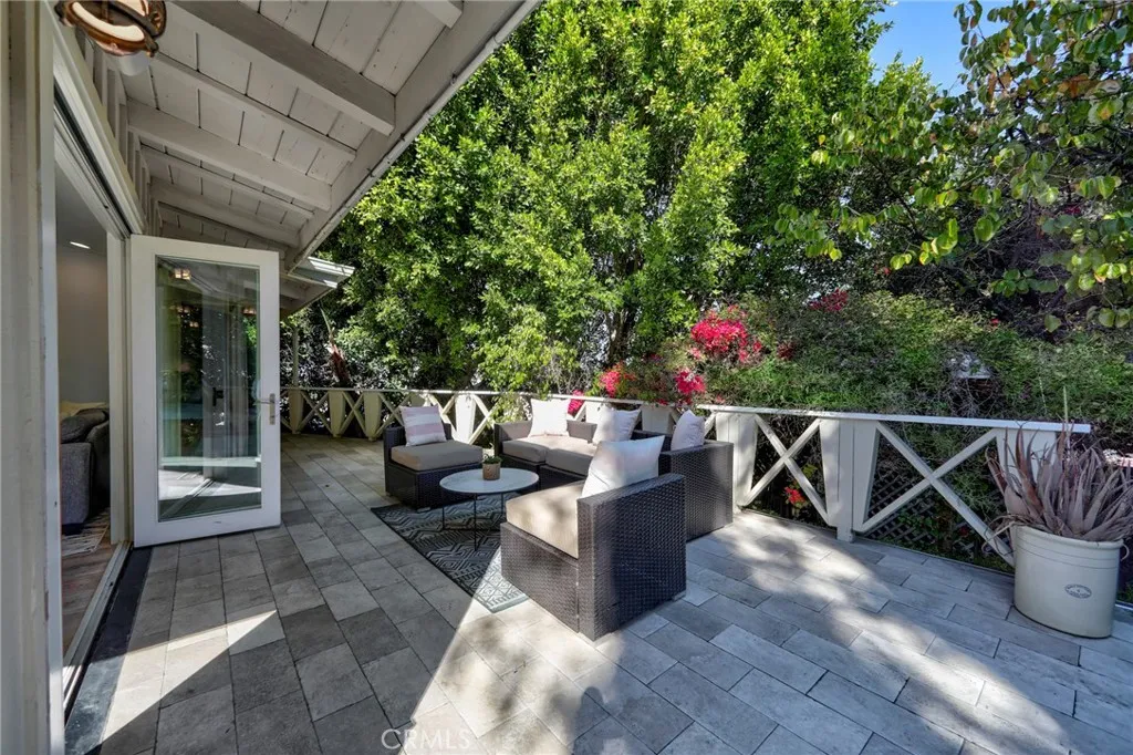 11771 Laurelwood, Studio City, California 91604 home-pic-46