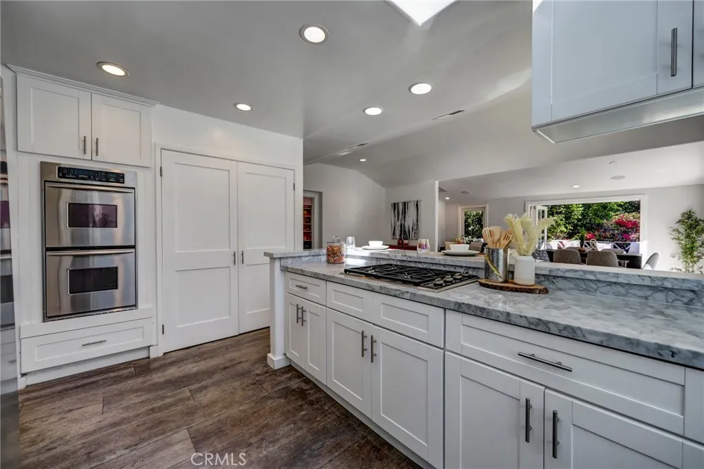 11771 Laurelwood, Studio City, California 91604 home-pic-11