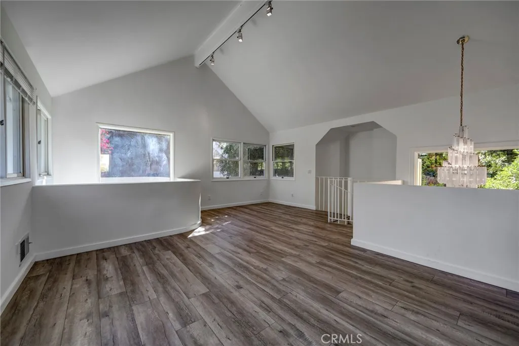 11771 Laurelwood, Studio City, California 91604 home-pic-25