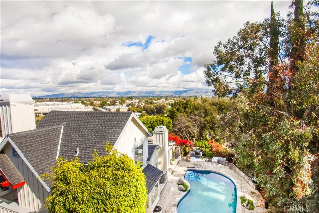 11771 Laurelwood, Studio City, California 91604 home-pic-30