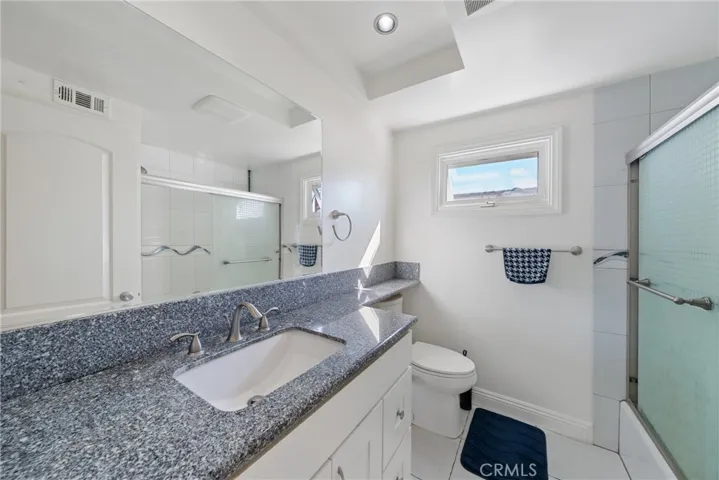 Hallway bathroom on 2nd floor