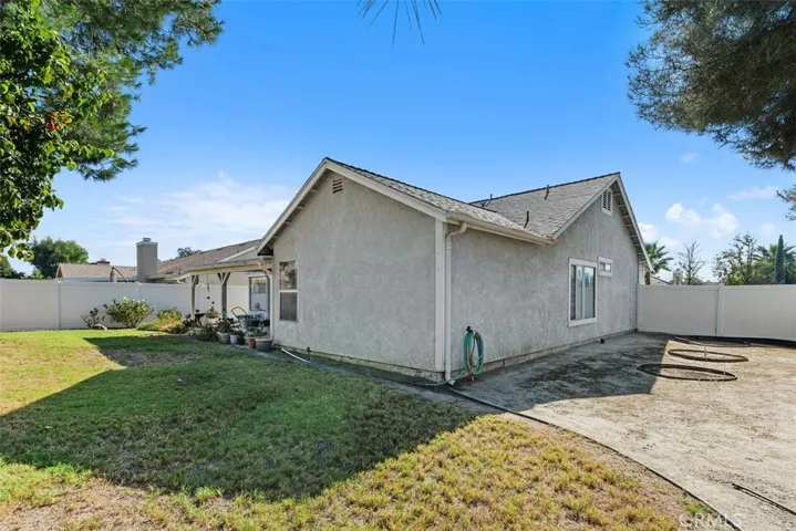 2498 Rose, Hemet, California 92545