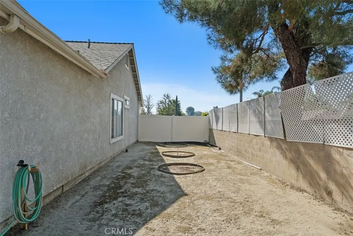 2498 Rose, Hemet, California 92545