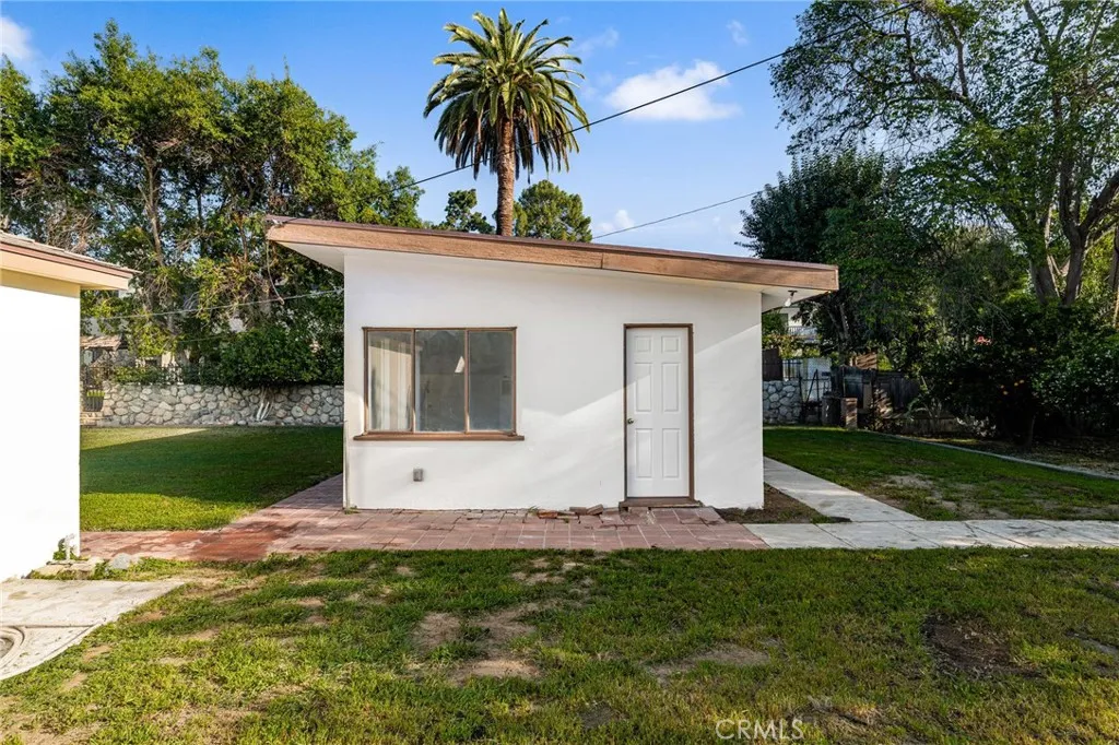 3024 Pine, Riverside, California 92501 home-pic-30