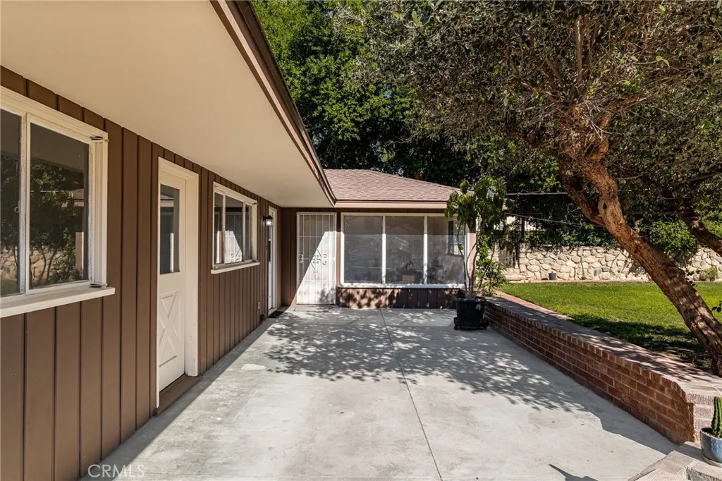 3024 Pine, Riverside, California 92501 home-pic-26